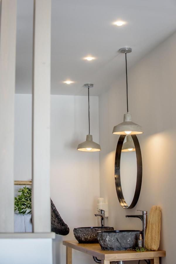 Laia Seafront Luxury Apartments Agia Pelagia Exterior foto