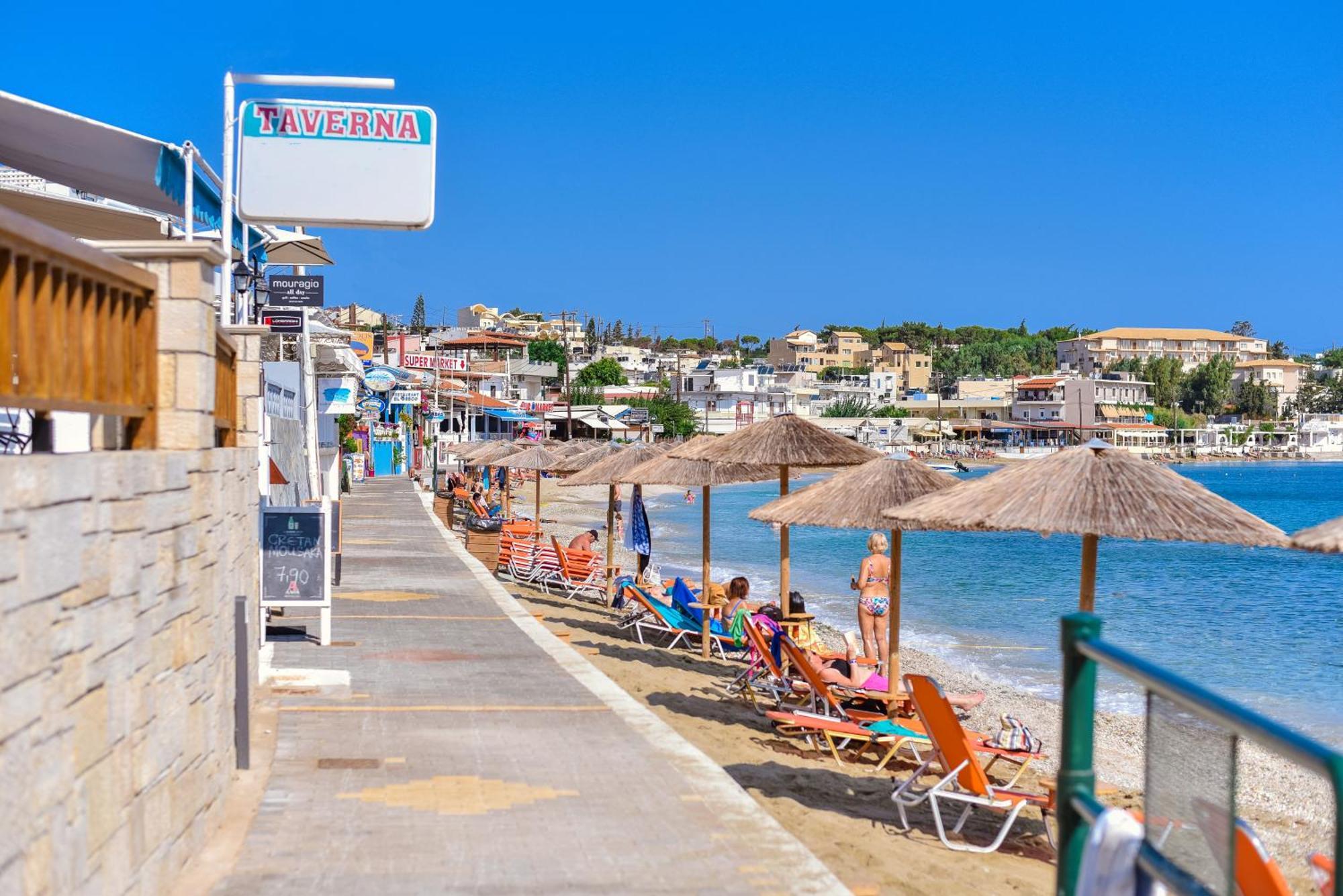 Laia Seafront Luxury Apartments Agia Pelagia Exterior foto