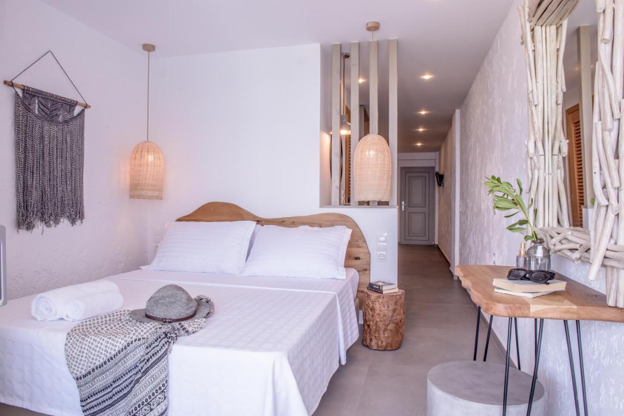 Laia Seafront Luxury Apartments Agia Pelagia Exterior foto
