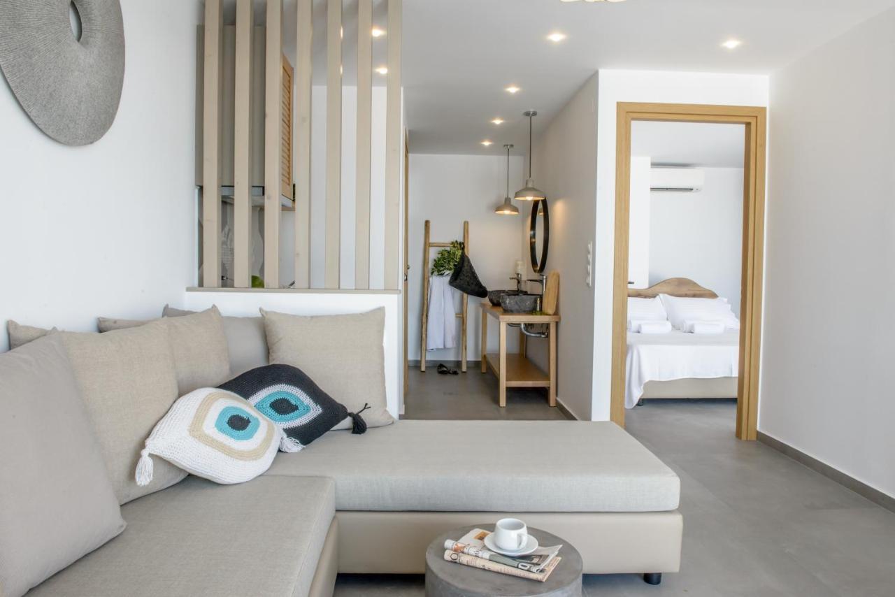 Laia Seafront Luxury Apartments Agia Pelagia Exterior foto